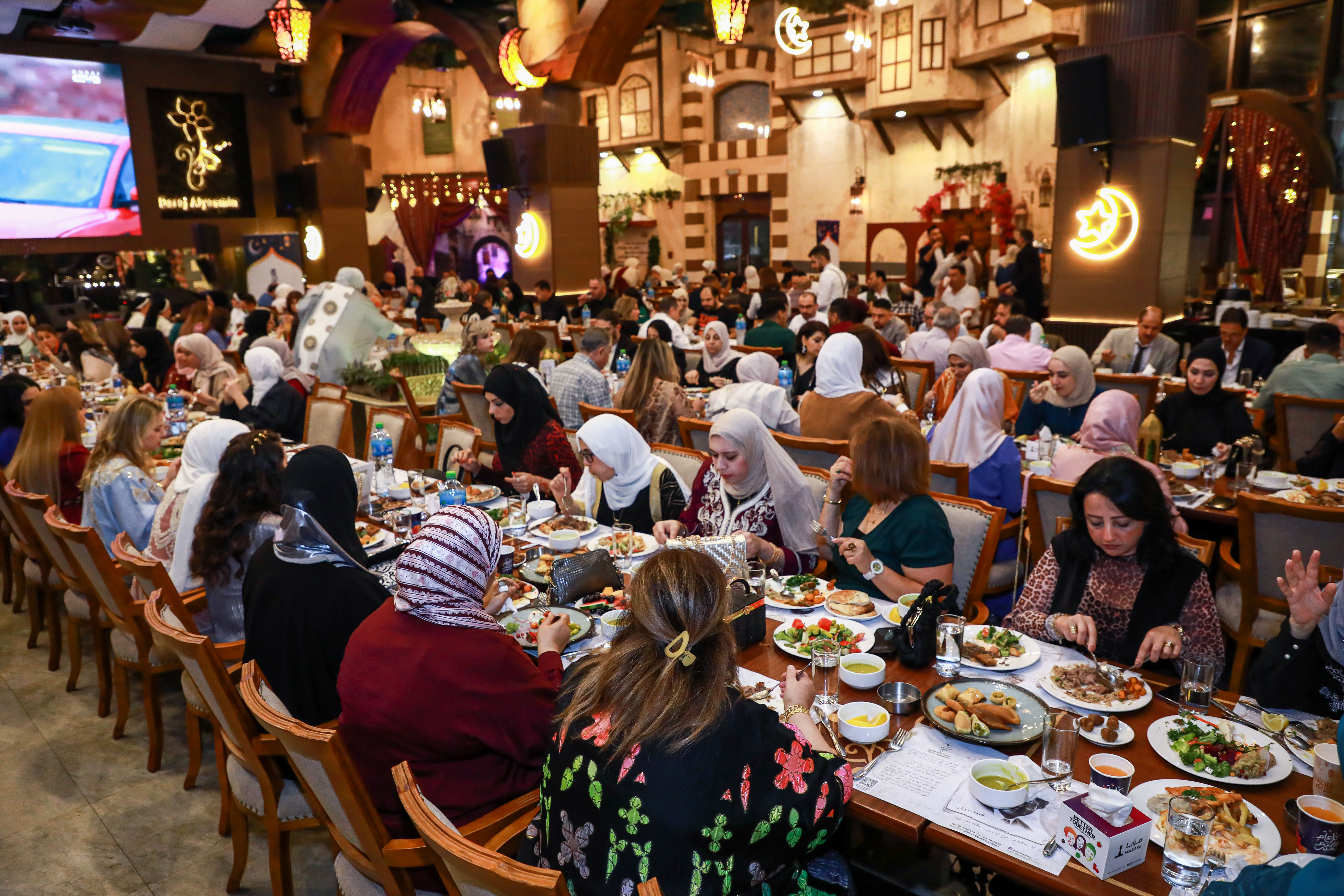 افطار رمضان للكادر