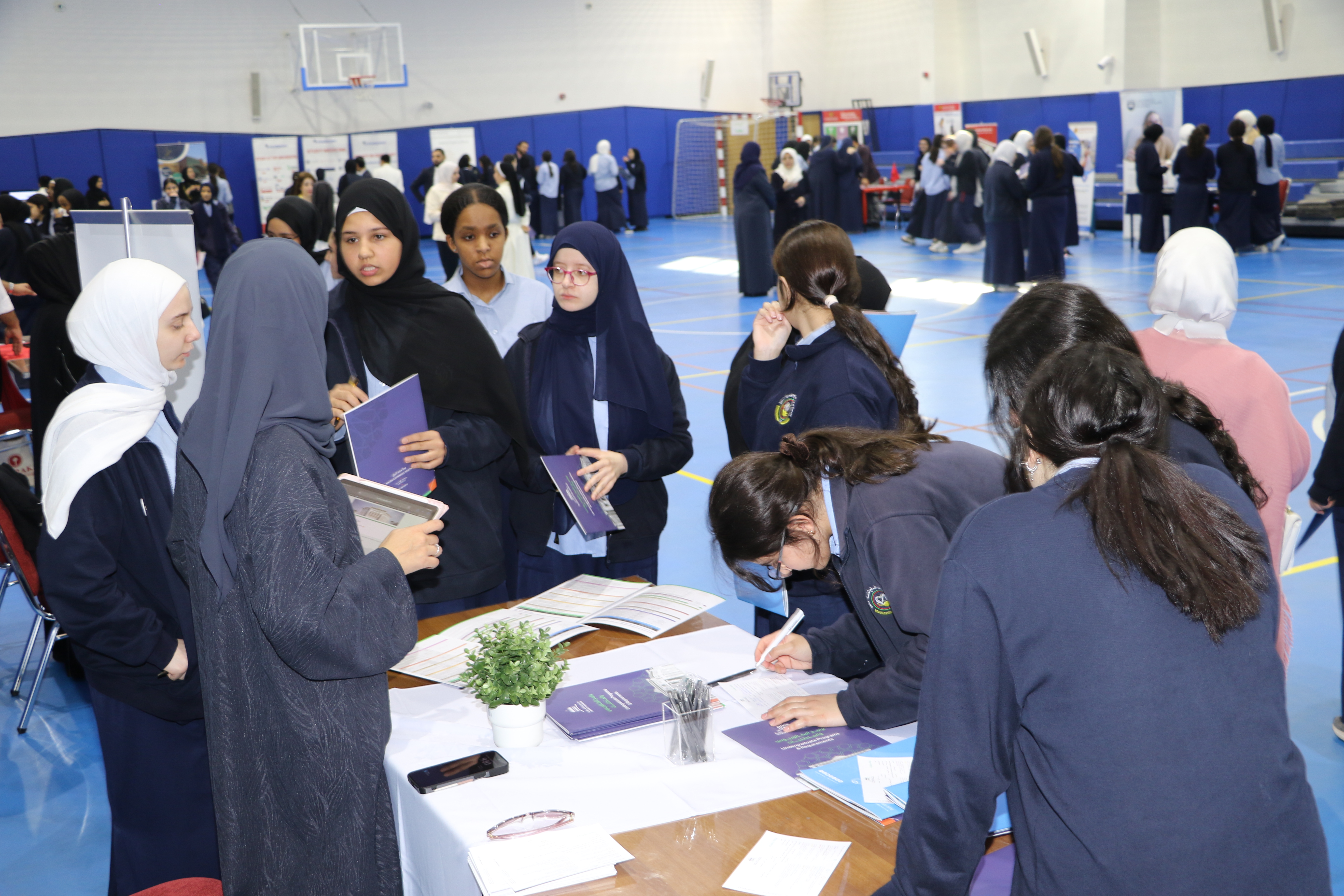 معرض الجامعات 2023-2024
