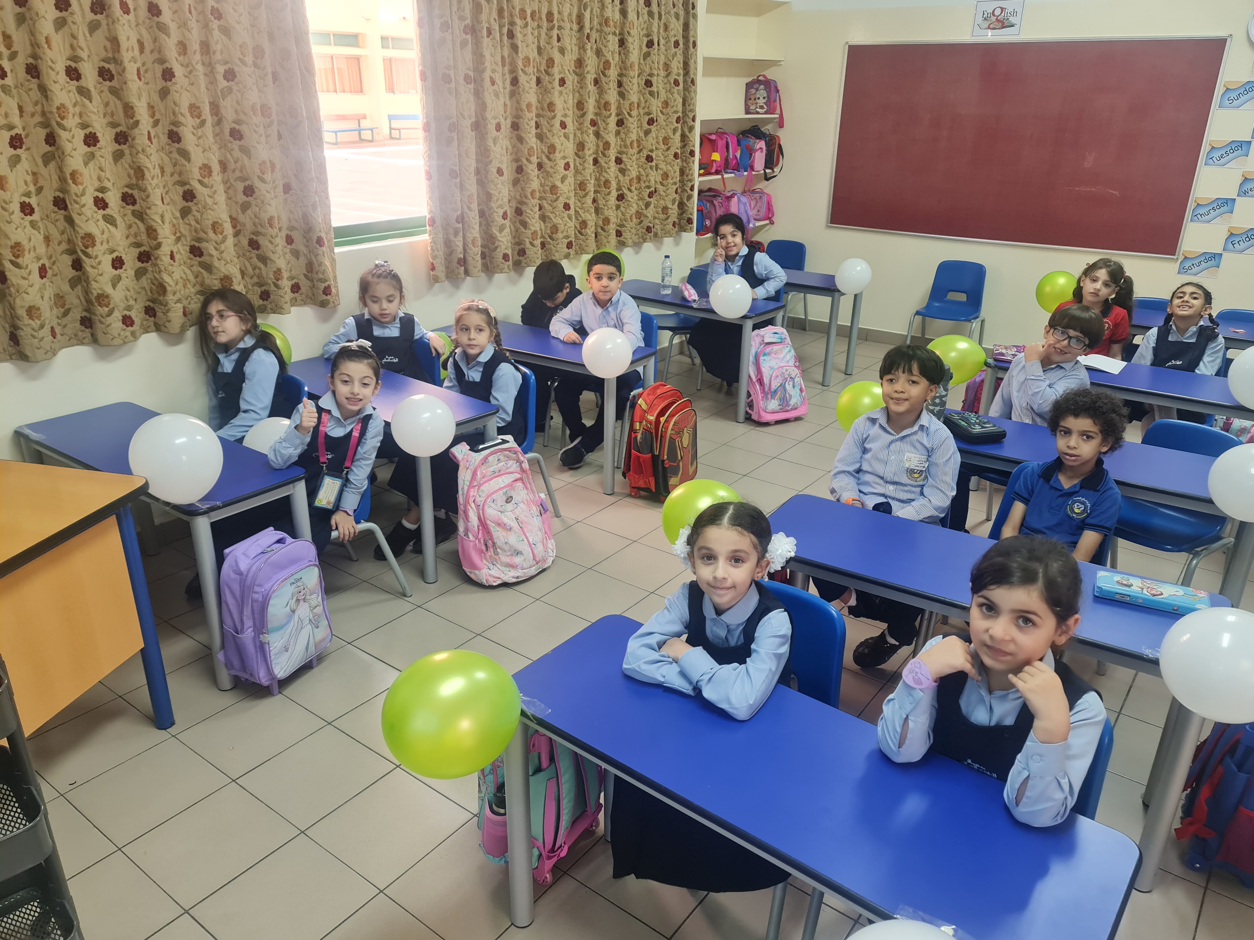 ذكريات اليوم الأول في المدرسة 2023-2024