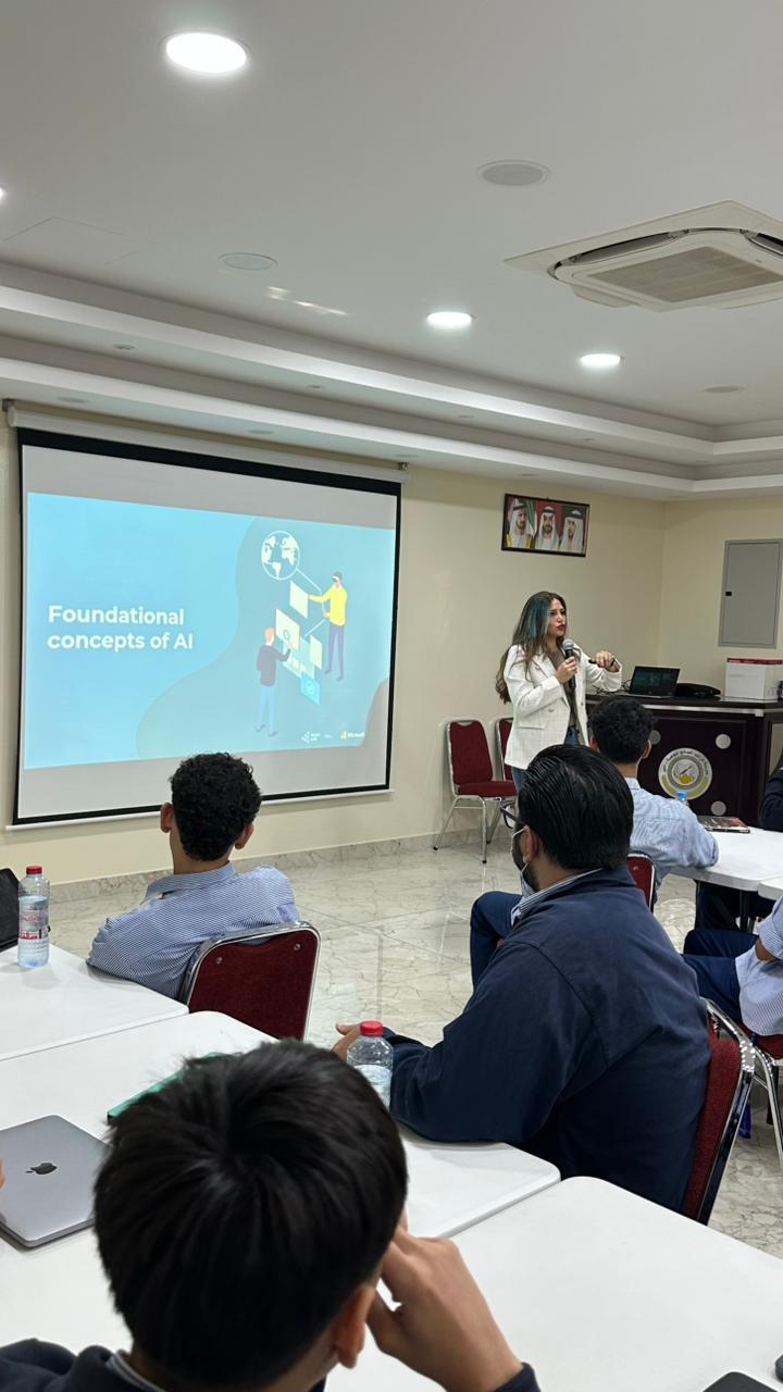  ورشة مميزة حول الذكاء الاصطناعي من مايكروسوفت بالتعاون مع مؤسسة إنجاز الإمارات
