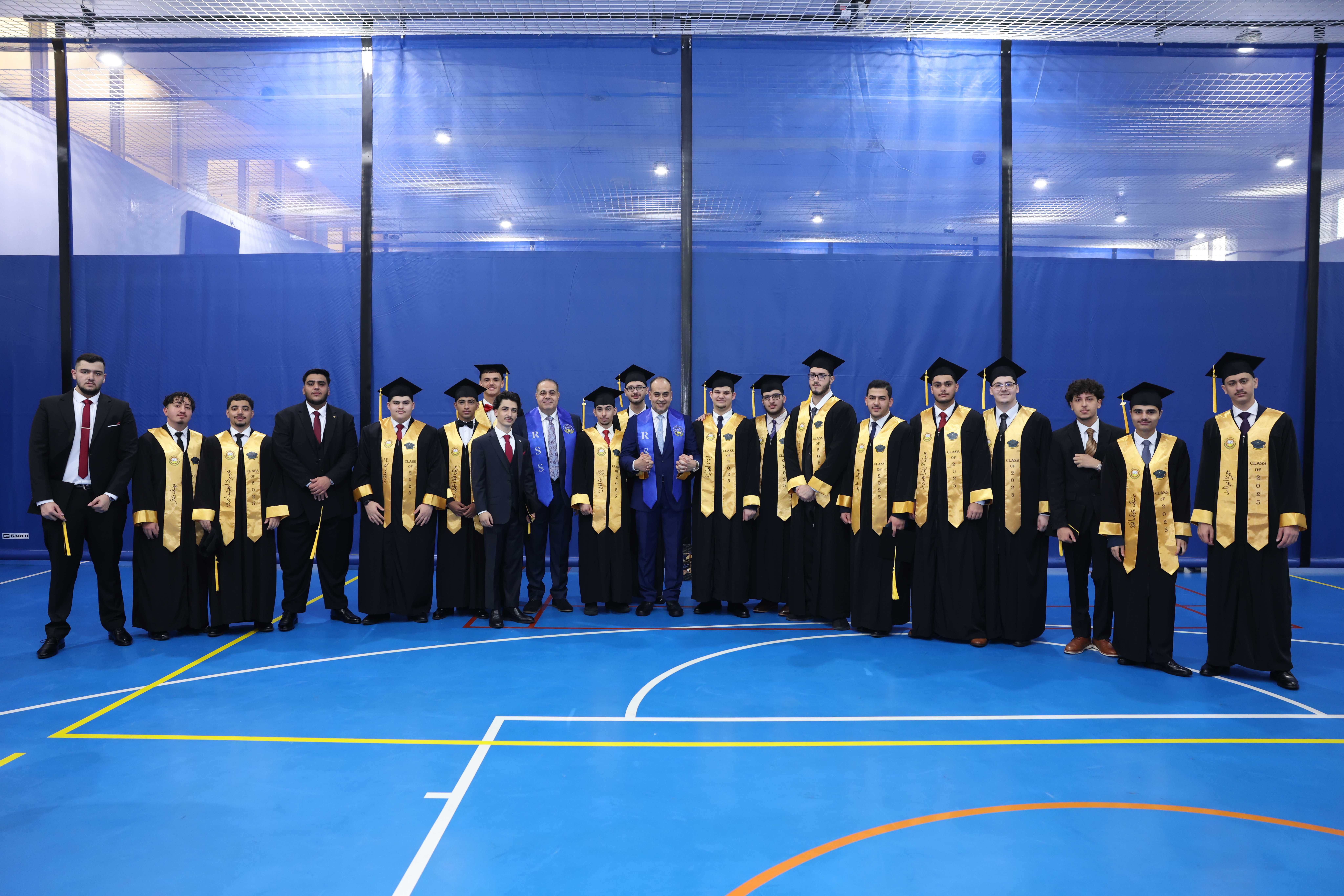 تخريج الصف الثاني عشر 2025