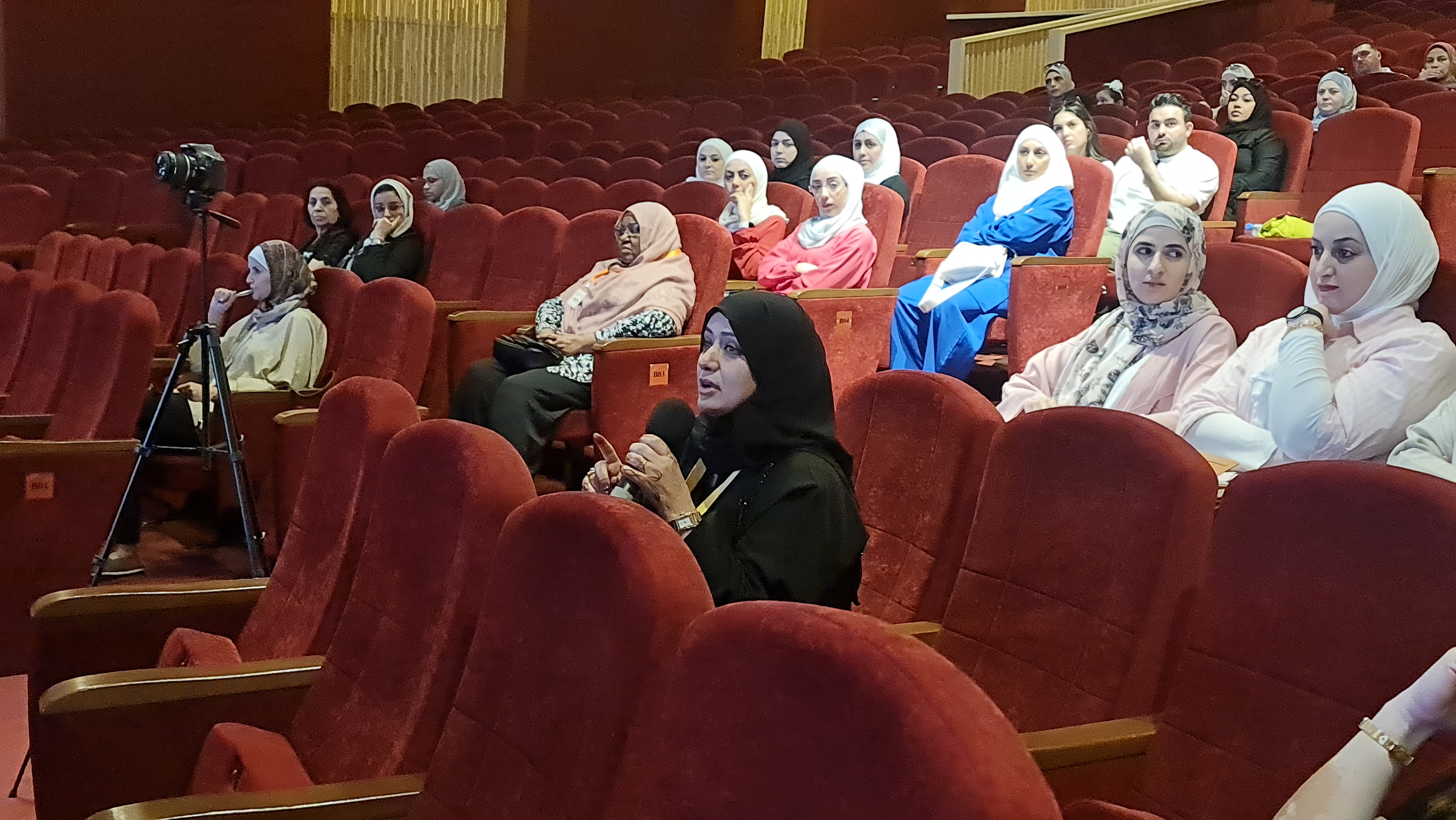 فن التعامل مع الطفل والمراهق