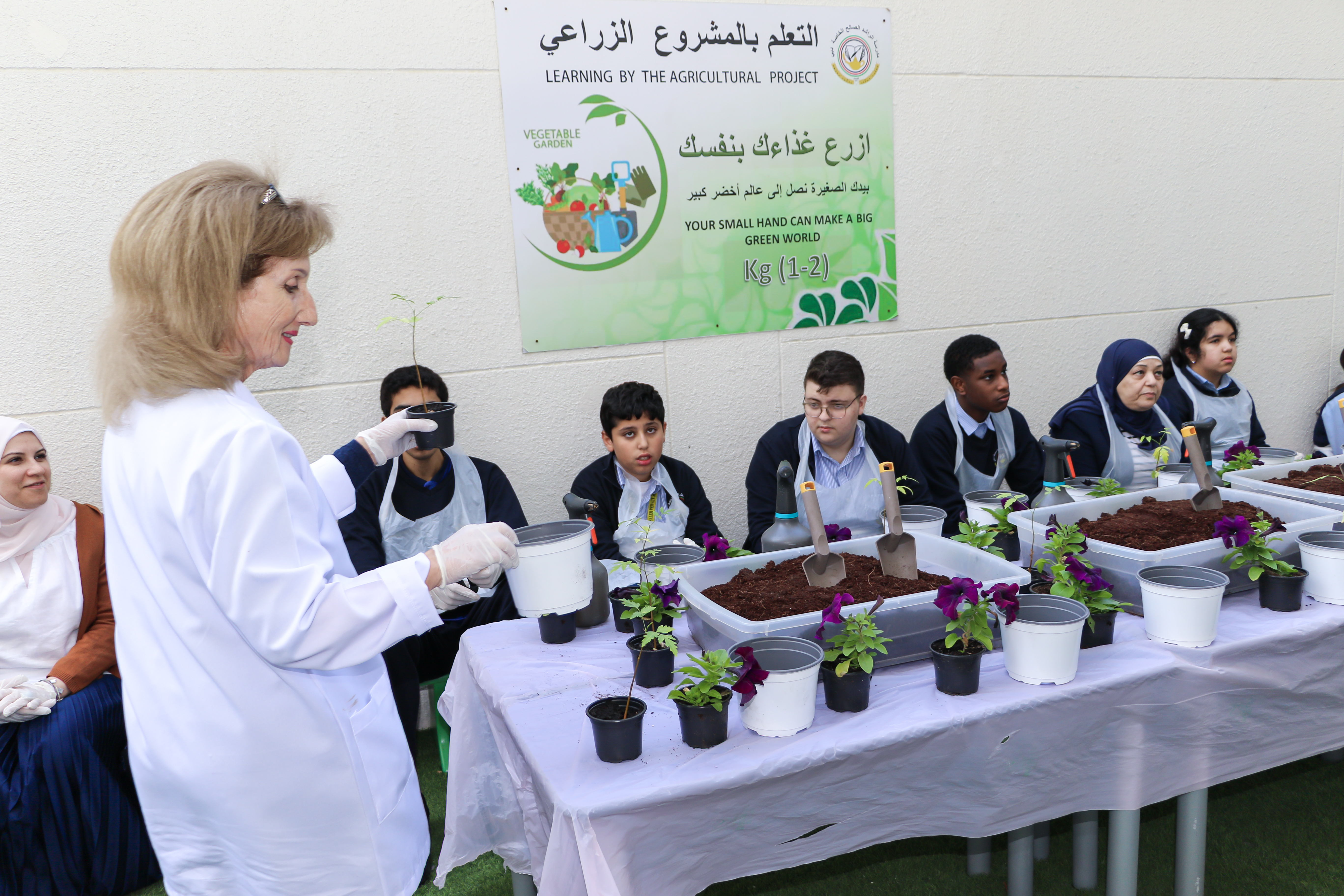ورشة عمل زراعية ( ماذا ازرع في حديقتي ) بالتعاون مع بلدية دبي