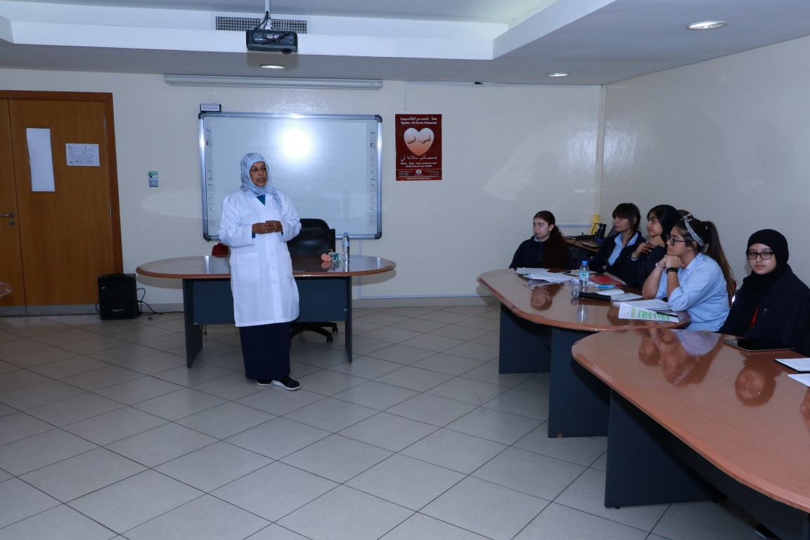 المنتدى العلمي الأول لمادة العلوم