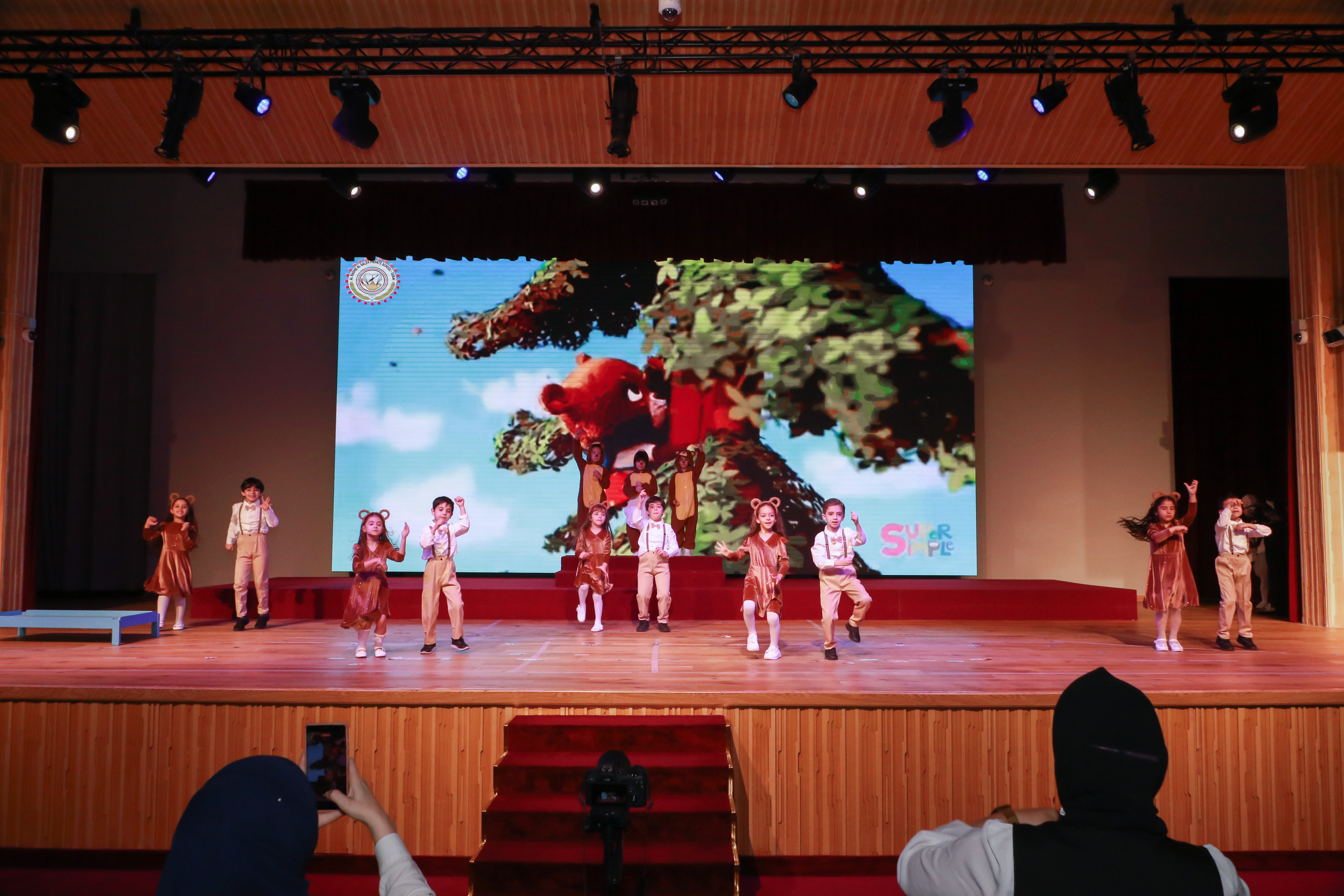 kindergarten English Hour