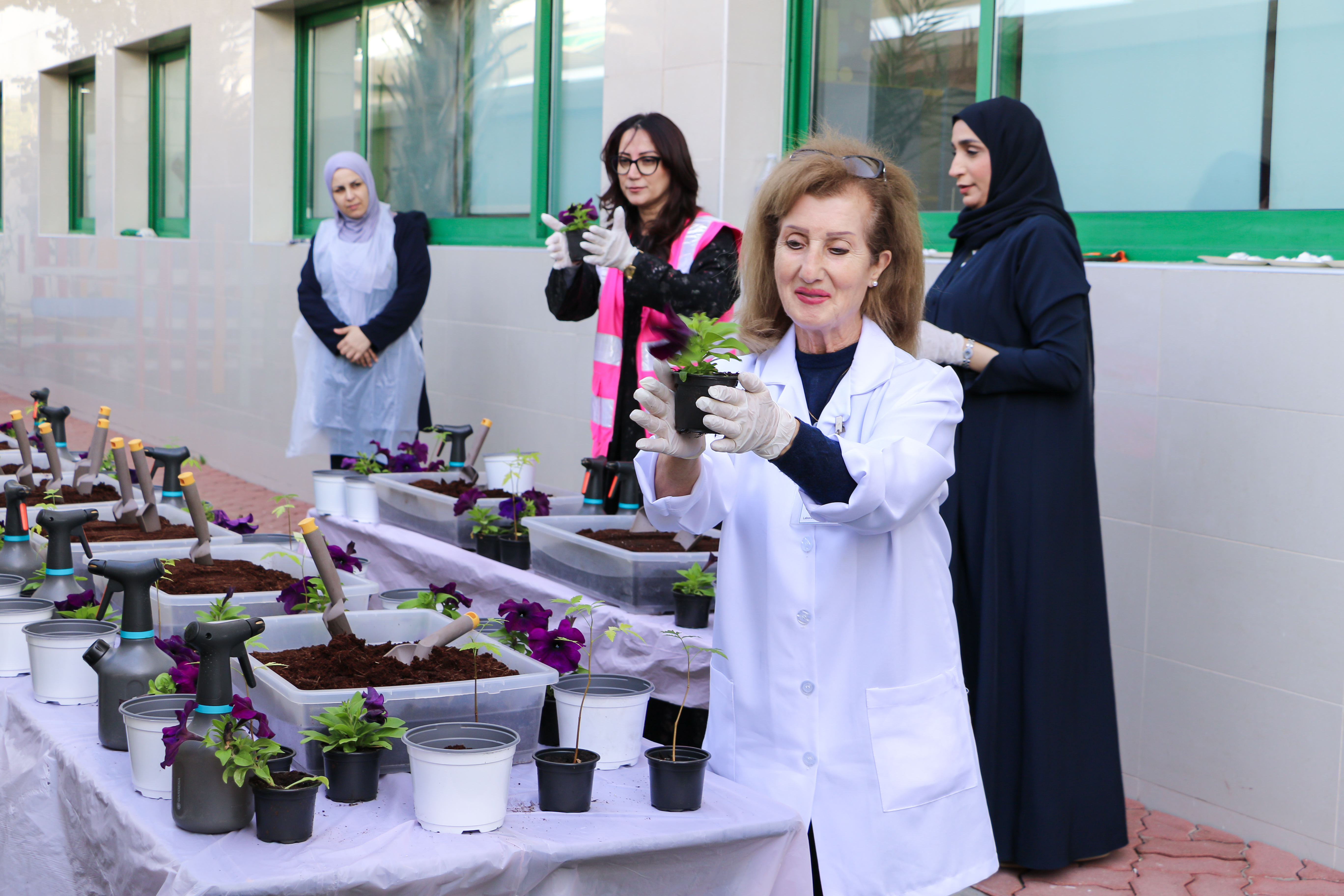 ورشة عمل زراعية ( ماذا ازرع في حديقتي ) بالتعاون مع بلدية دبي