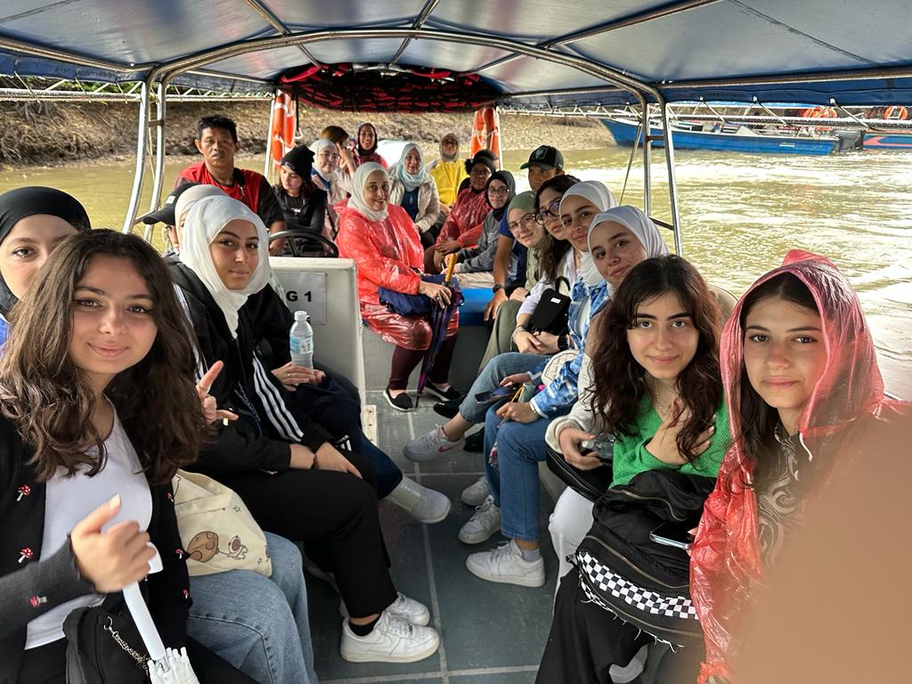 رحلة خارجية الى ماليزيا 2022-2023 م