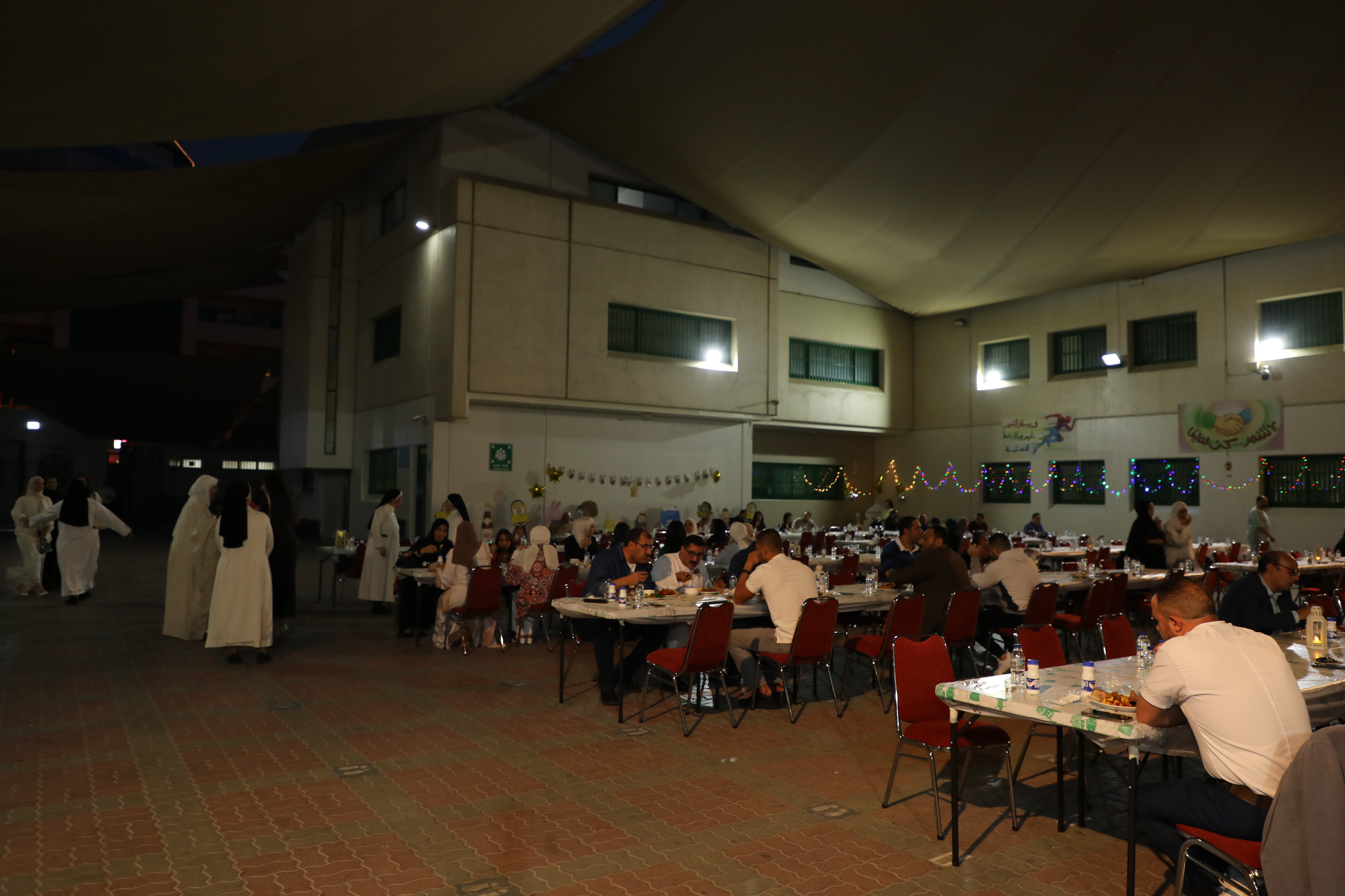 افطار رمضان لاسرة المدرسة