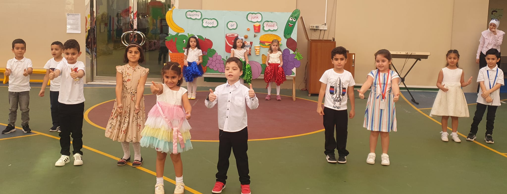  healthy and unhealthy  food  KG2 ( A ) students