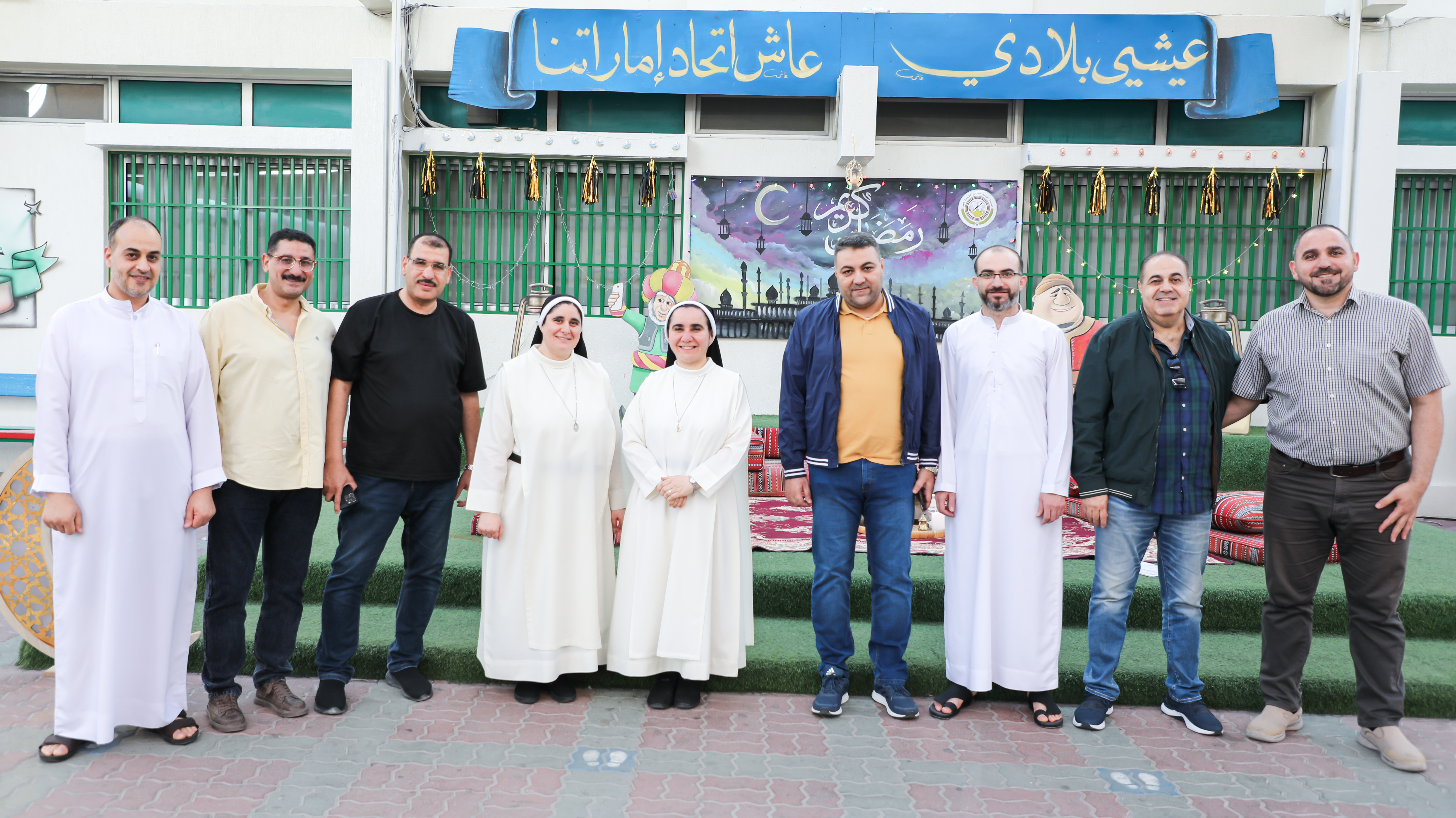 افطار رمضان لطلاب الصف الثاني عشر- بنين  مع المعلمين