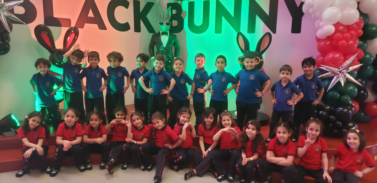رحلة ترفيهية لطلبة الروضة الثانية إلى Black bunny في دبي