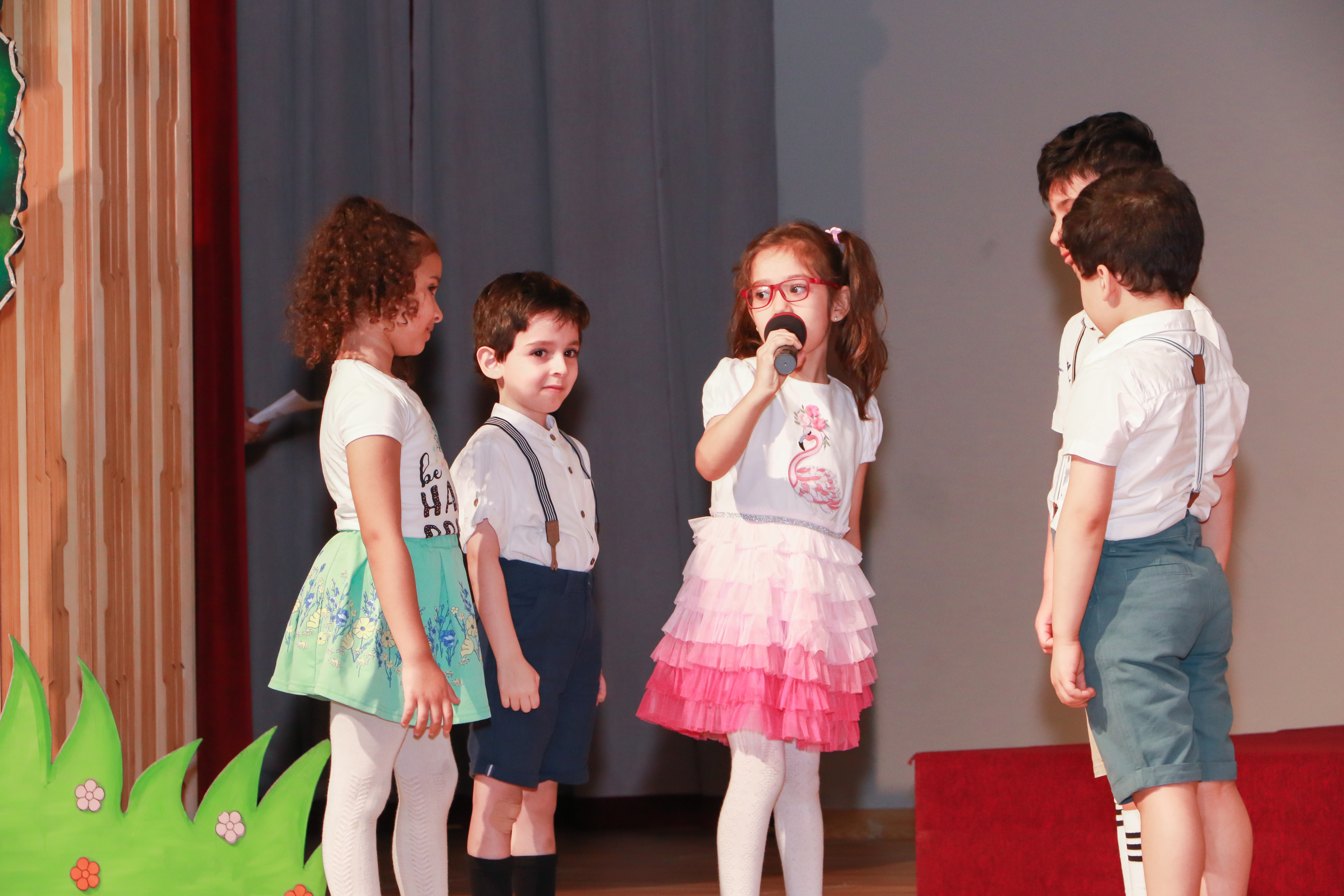 kindergarten English Hour