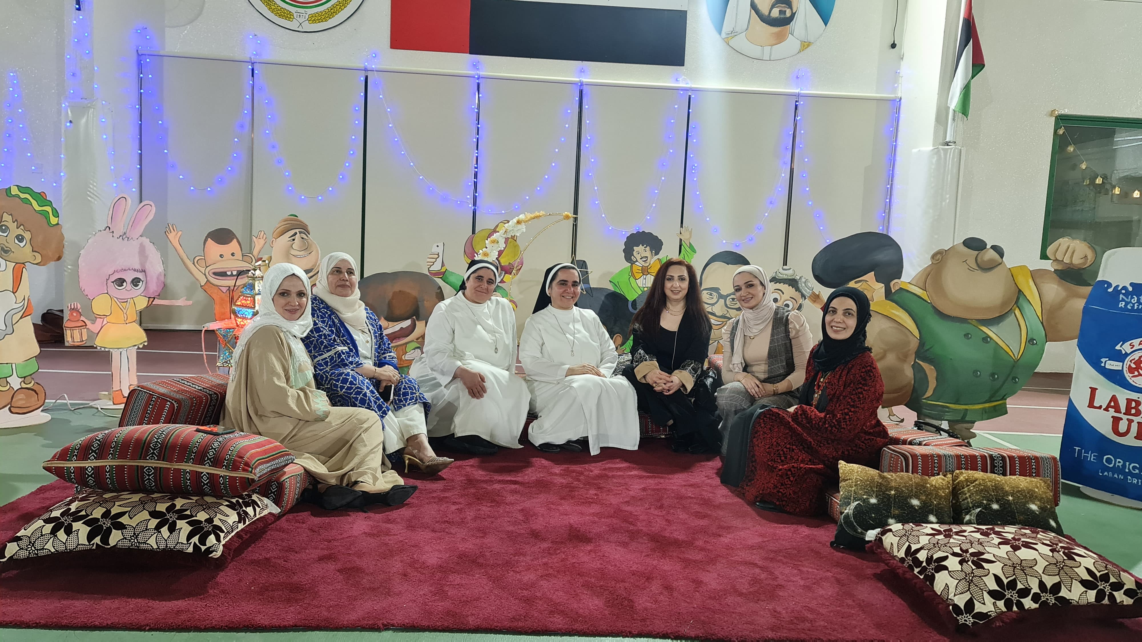 افطار رمضان لطالبات الصف الثاني عشر - بنات