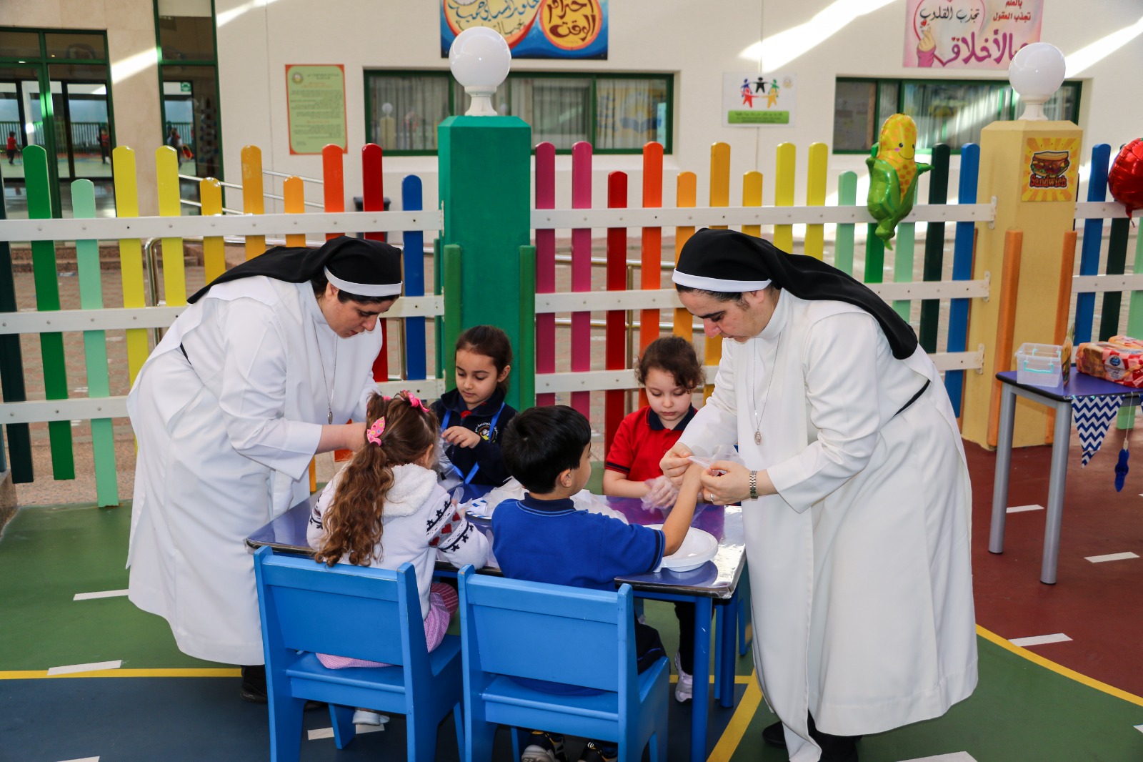 مهرجان الغذاء الصحي (healthy food festival) لأطفال الروضة الثانية