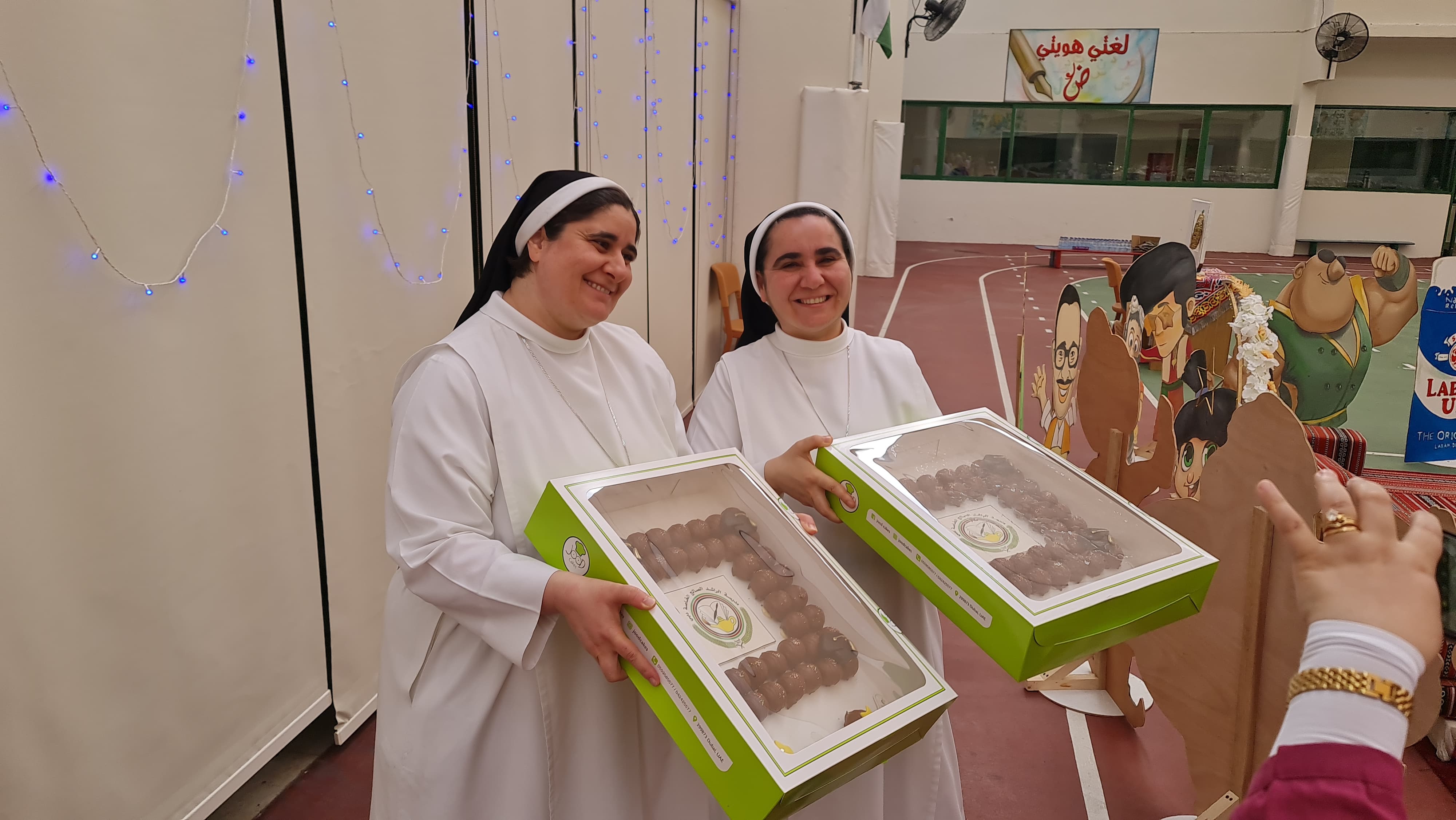 افطار رمضان لطالبات الصف الثاني عشر - بنات