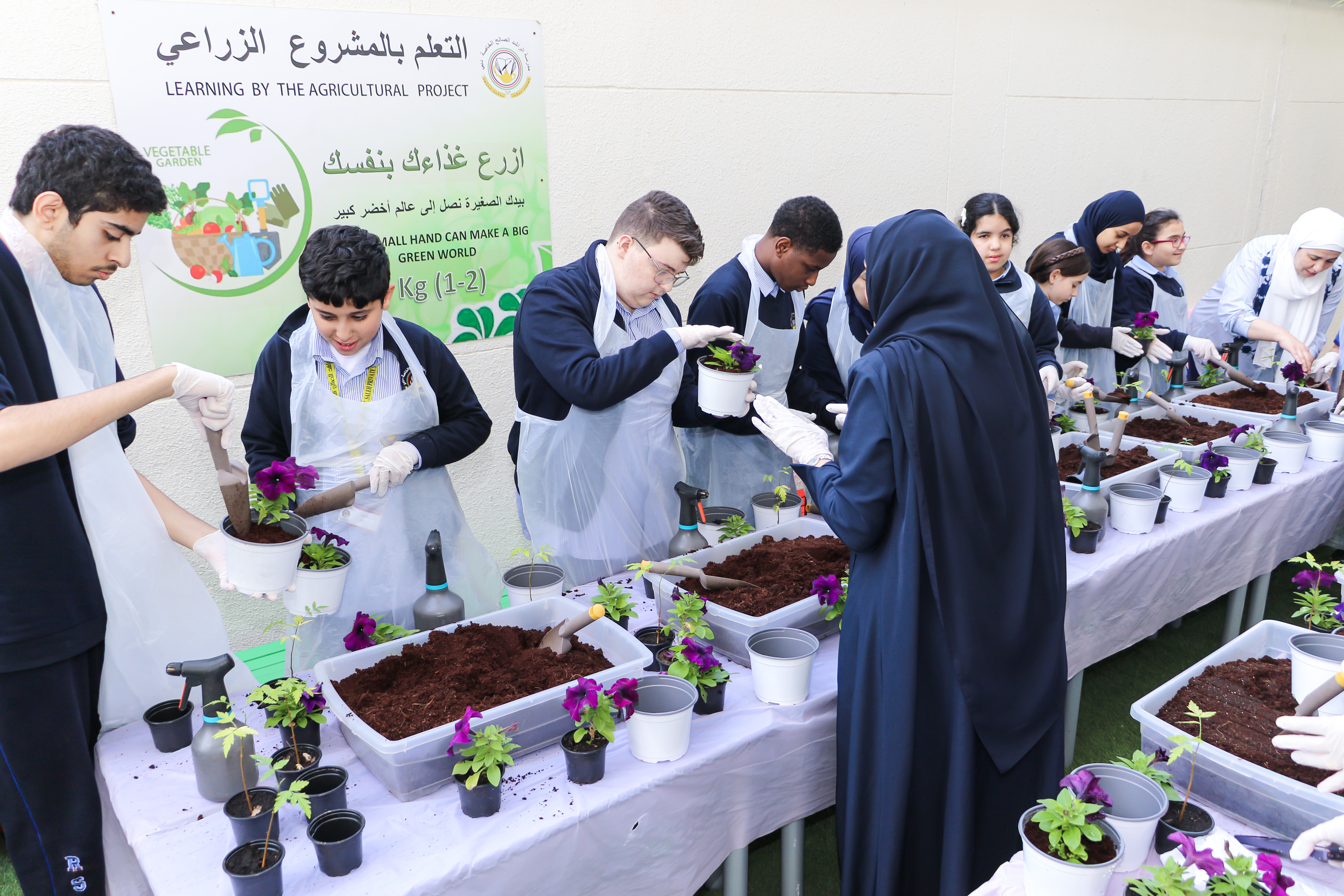 ورشة عمل زراعية ( ماذا ازرع في حديقتي ) بالتعاون مع بلدية دبي