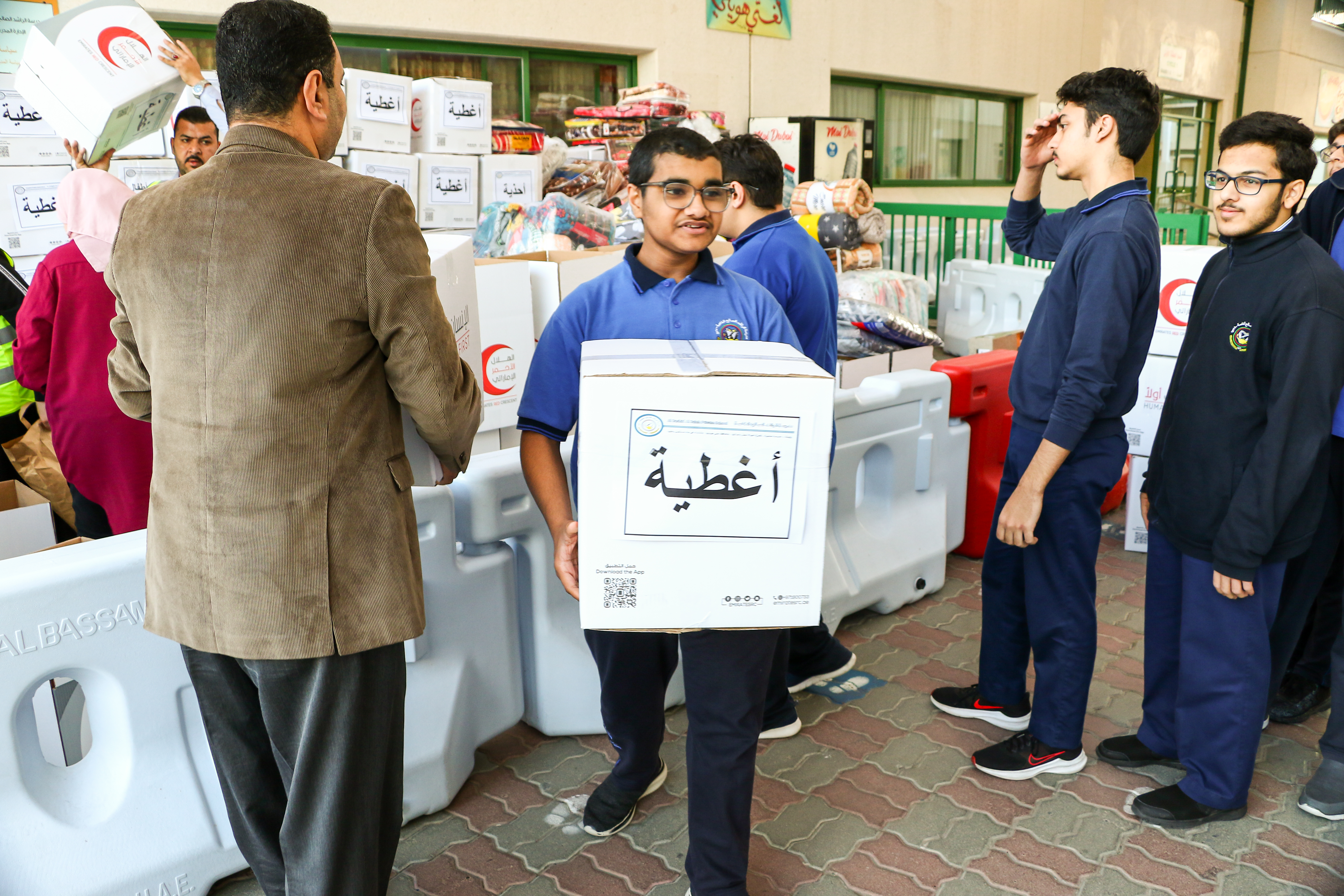 SYRIA, TURKEY CHARITY-DONATION