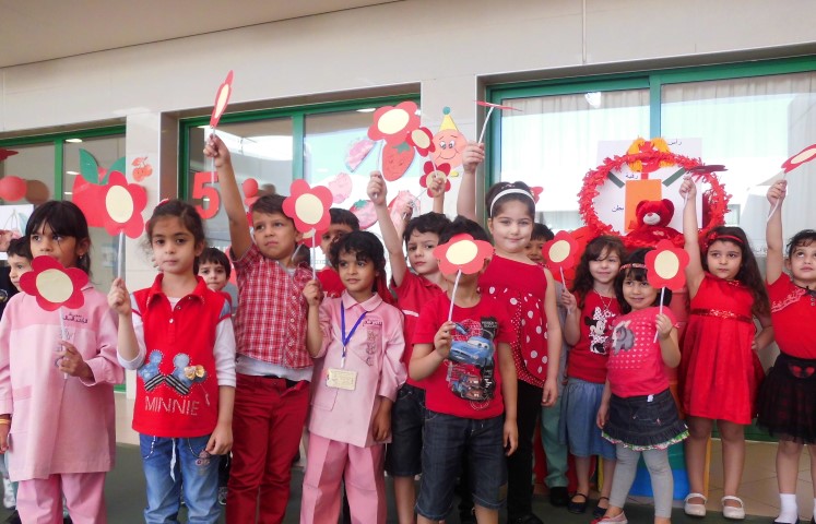 ألبوم أنشطة الروضة 2013-2014
