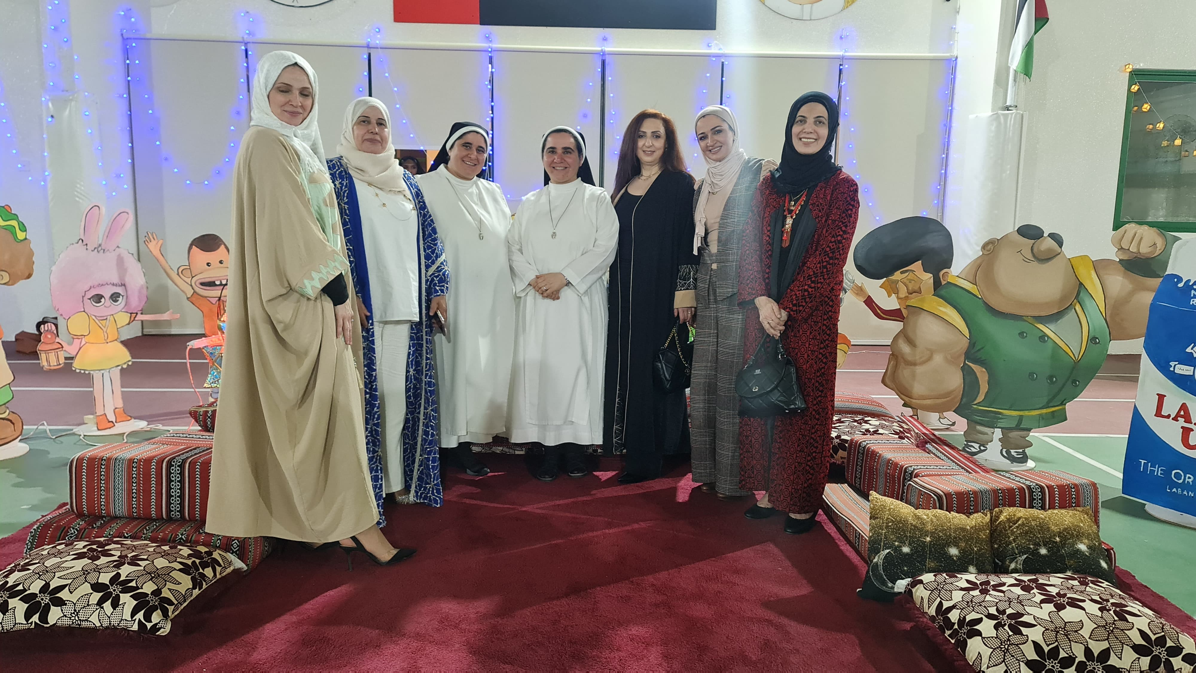 افطار رمضان لطالبات الصف الثاني عشر - بنات