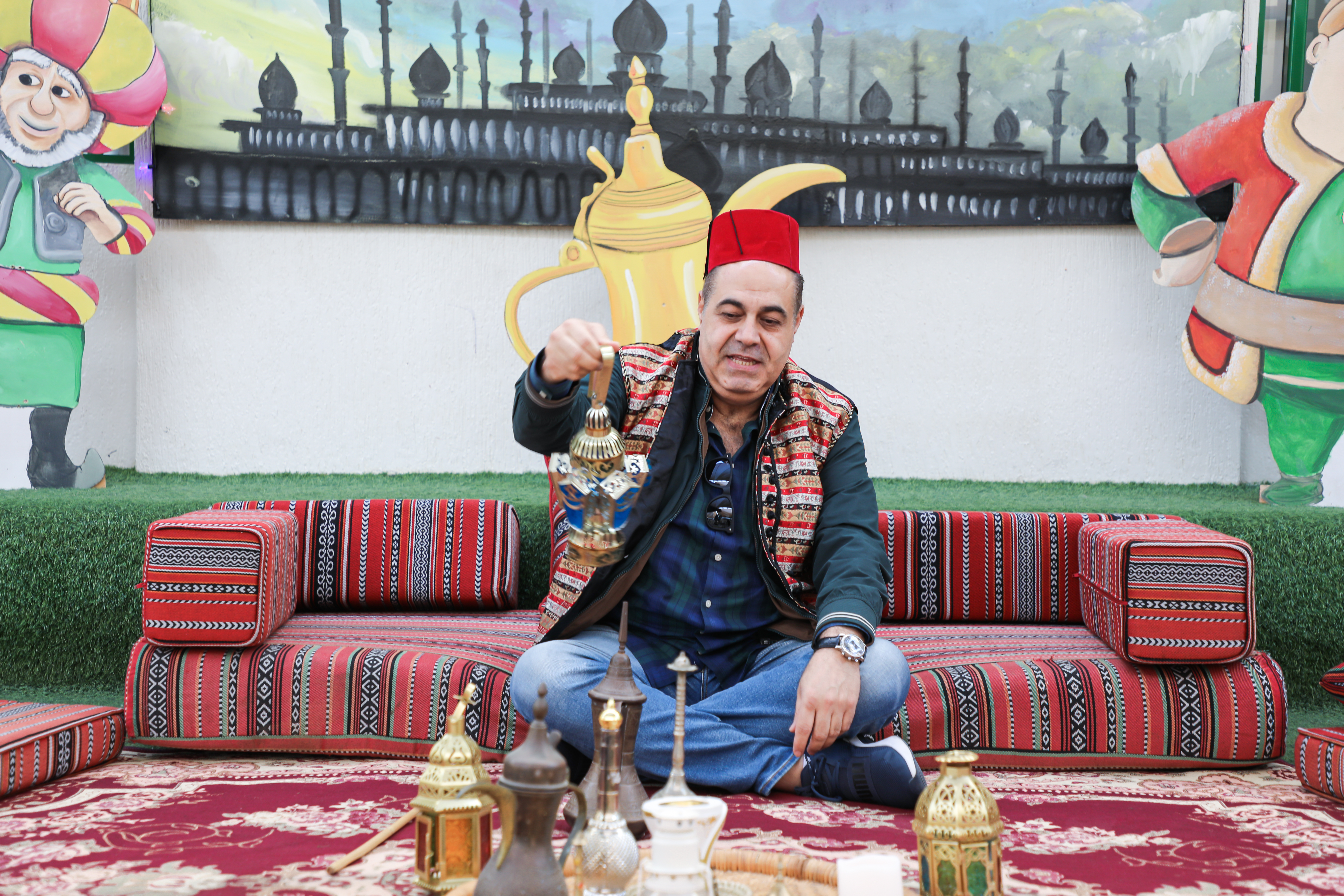 افطار رمضان لطلاب الصف الثاني عشر- بنين  مع المعلمين