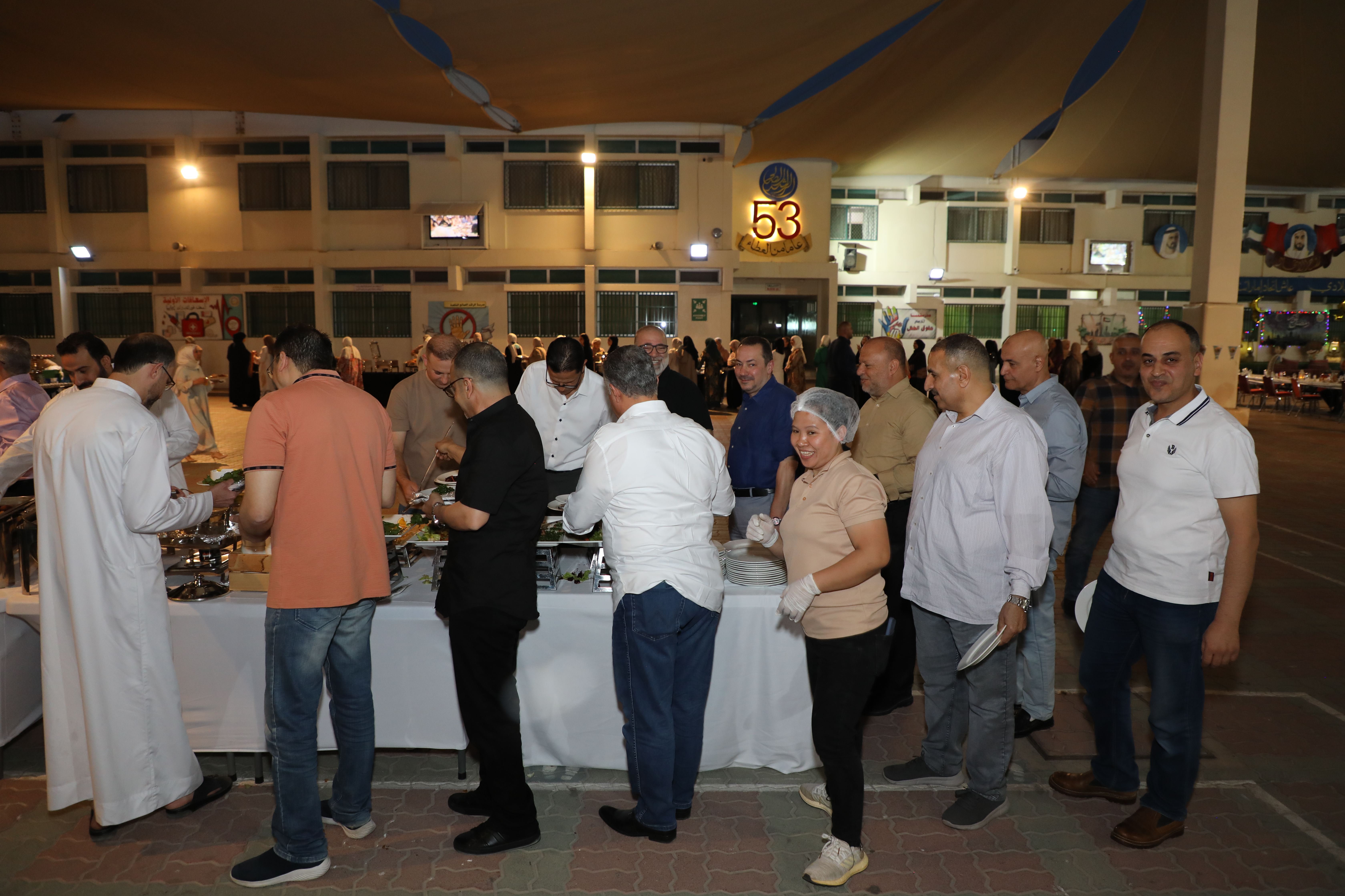 افطار رمضان لاسرة المدرسة