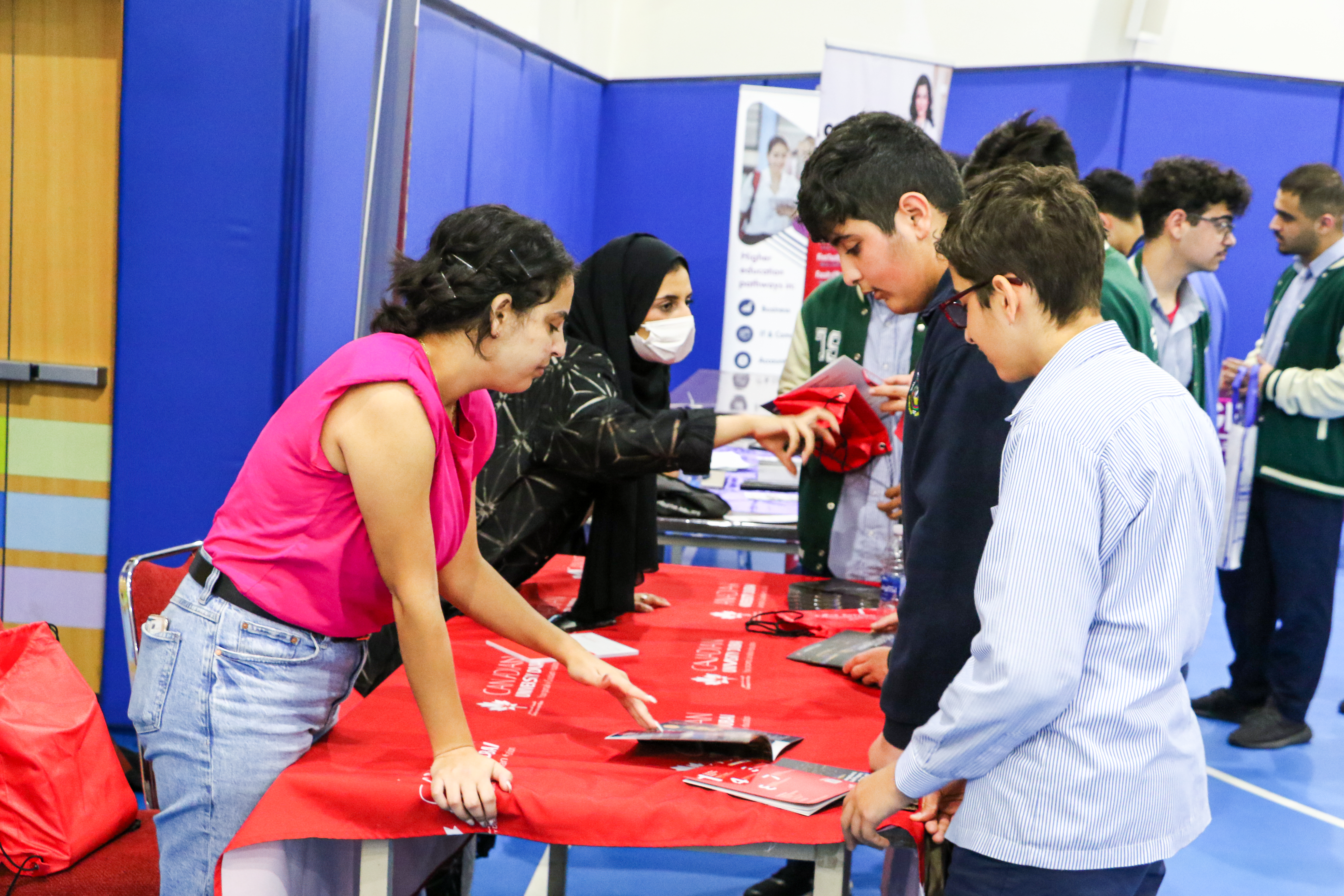 معرض الجامعات 2023-2024