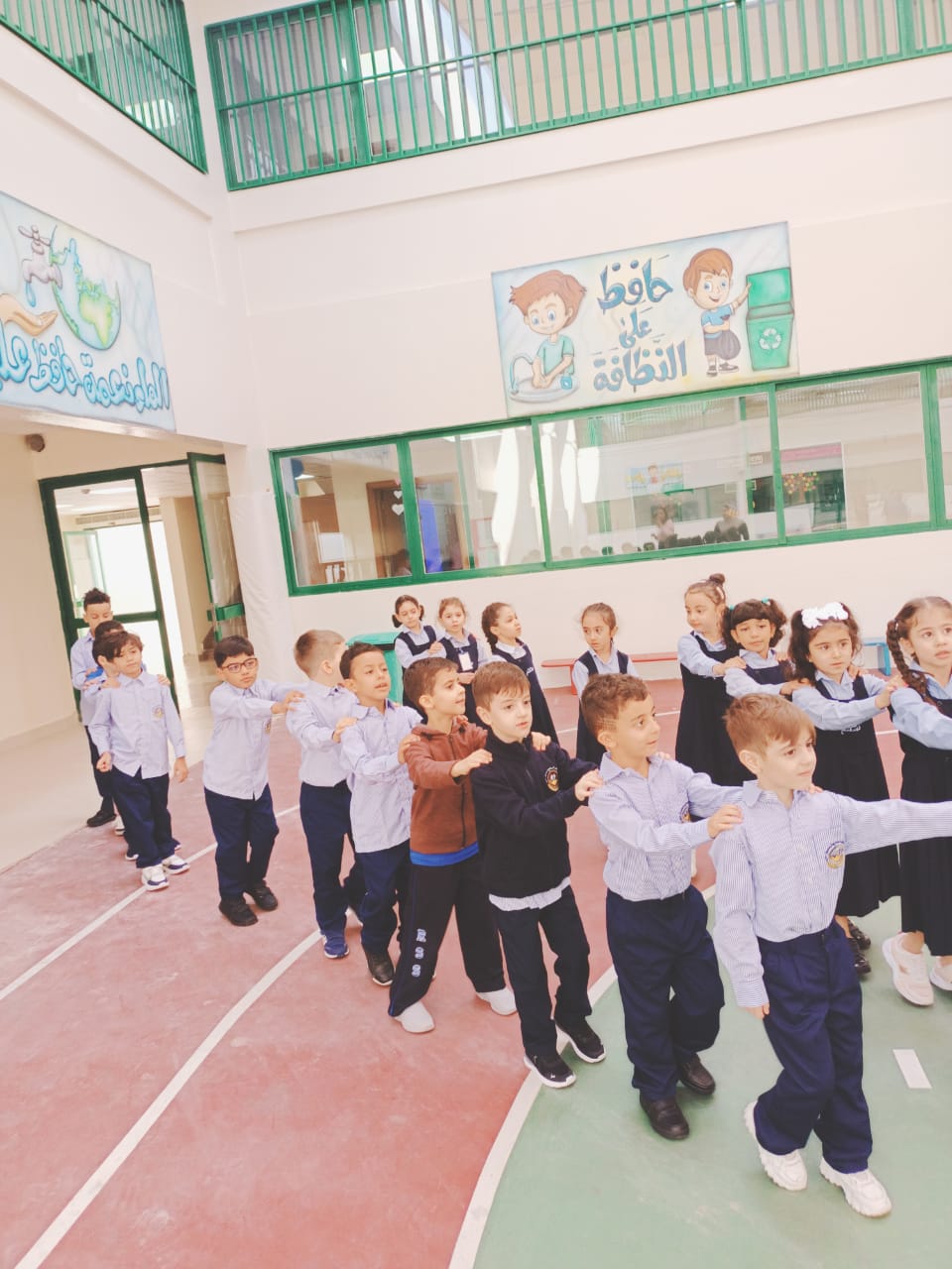 ذكريات اليوم الأول في المدرسة 2023-2024