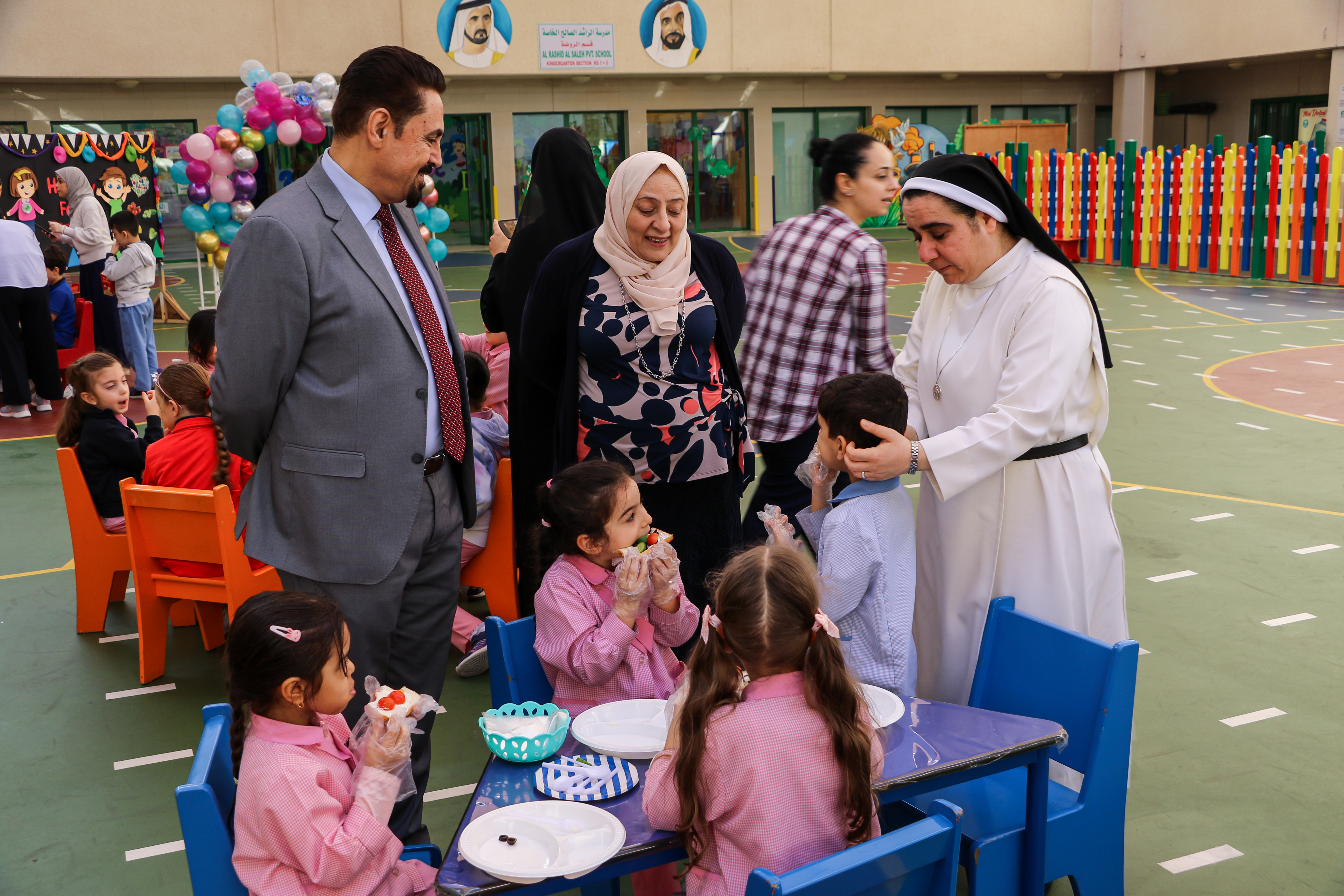 مهرجان الغذاء الصحي (healthy food festival) لأطفال الروضة الثانية