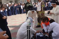  مشاهدة الطلبة للتجربة