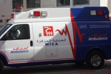  وصول سيارة الإسعاف